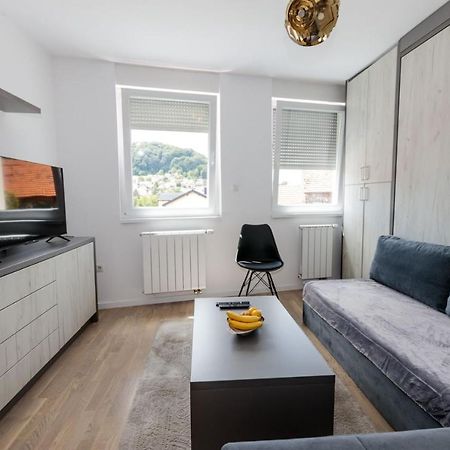 Apartman Skver Tuzla Exterior photo